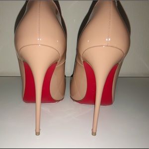Christian Louboutin SO KATE Size 38